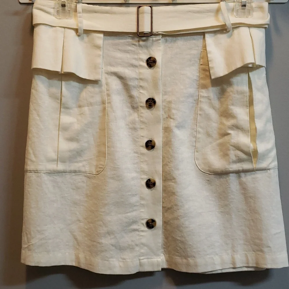 Nicole Miller NWT Cream Linen Blend Belted Button Front Skirt